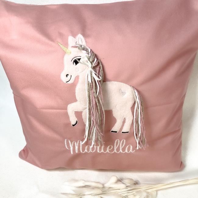 Kissen Einhorn gestickt ♥ Süßes Einhornkissen ♥ mit Wollhaaren und Wunschname