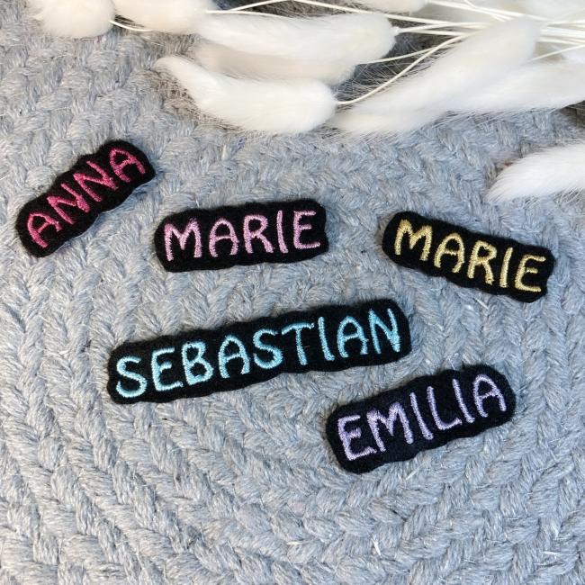 Namen / Namensapplikation klein auf schwarzem  Filz , DIY Schriftzug Schrift 010